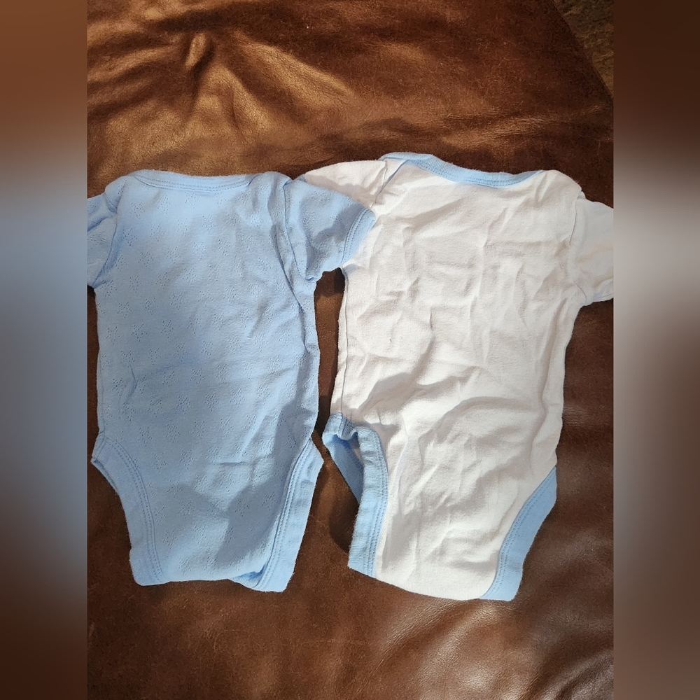 Baby Connections 0-3 months blue onesies - Picture 2 of 3